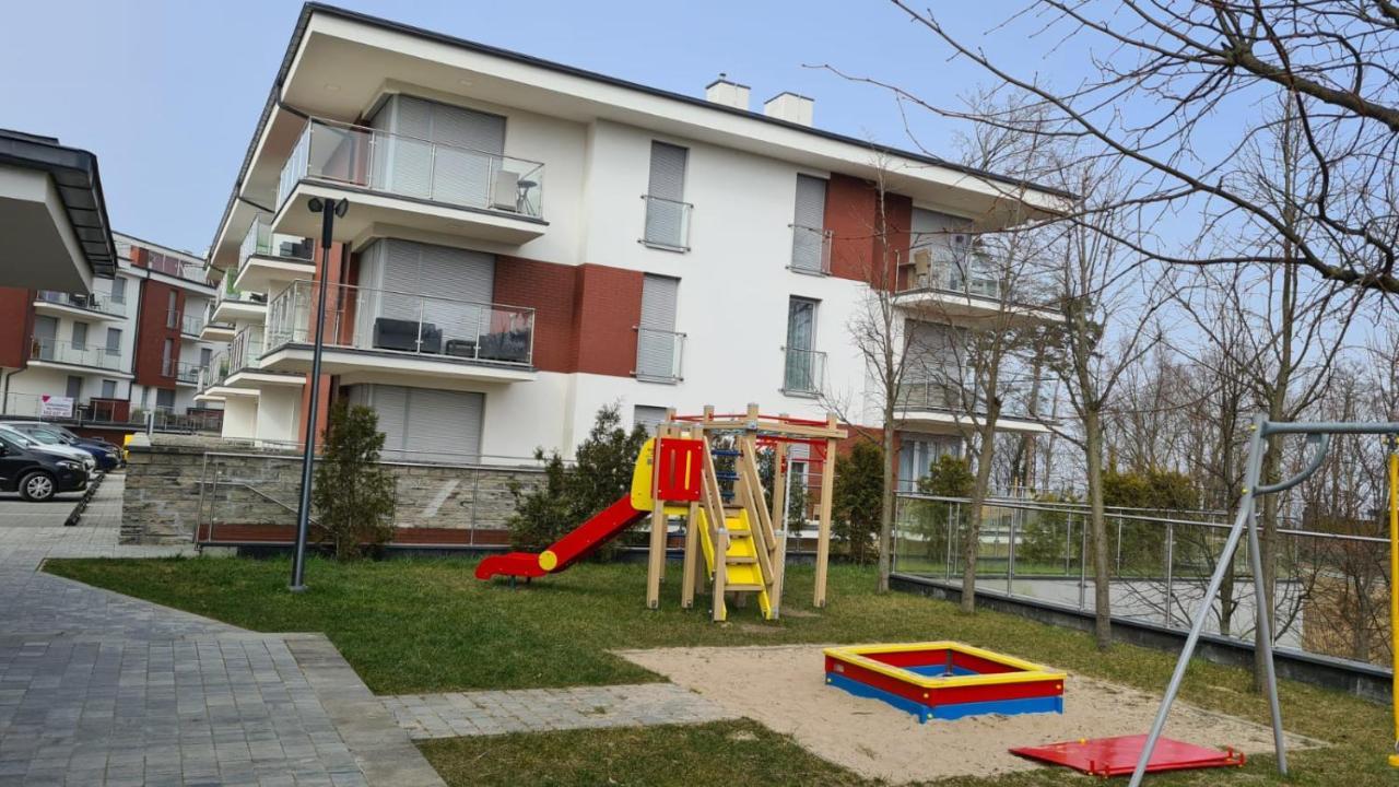 Apartament Rewal Exterior photo